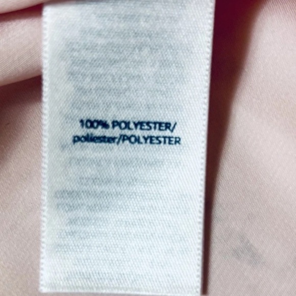 Lark & Ro Women's Size M Pink Long Sleeve Roll Tab V-neck Top Soft Classic - Picture 4 of 9